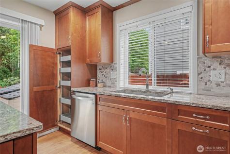 3081 O'brien Street Dupont WA 98327