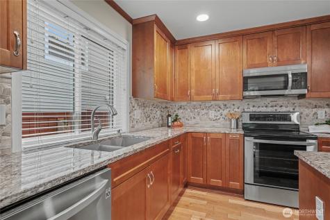 3081 O'brien Street Dupont WA 98327
