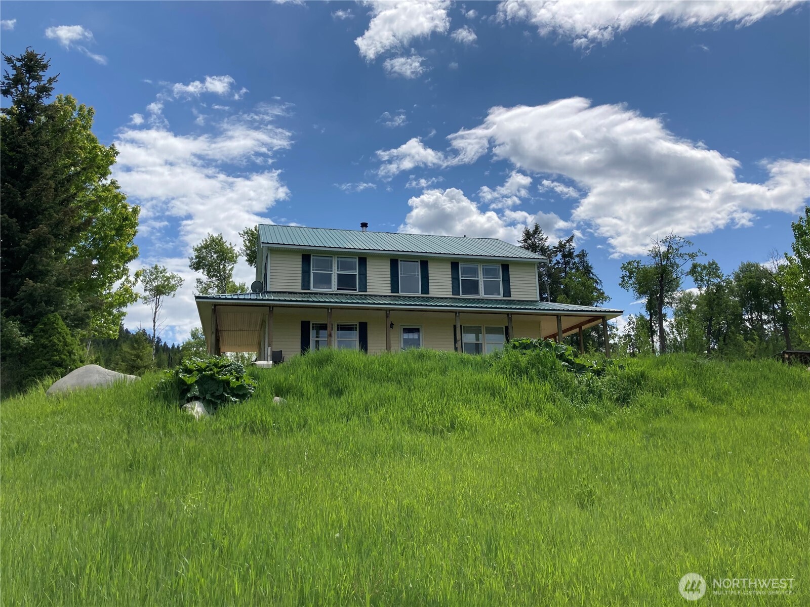 77 Amanda Road Oroville WA 98844