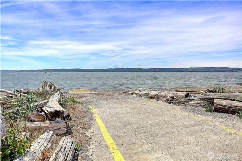 740 Commodore Lane Camano Island WA 98282