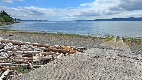 740 Commodore Lane Camano Island WA 98282