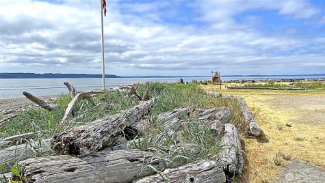 740 Commodore Lane Camano Island WA 98282