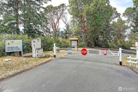 740 Commodore Lane Camano Island WA 98282