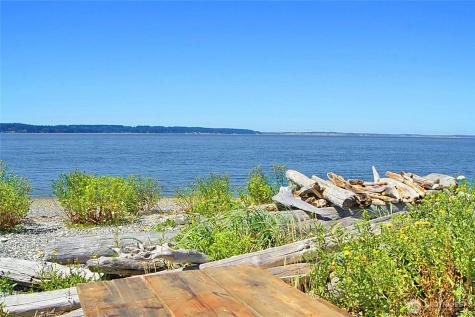 740 Commodore Lane Camano Island WA 98282