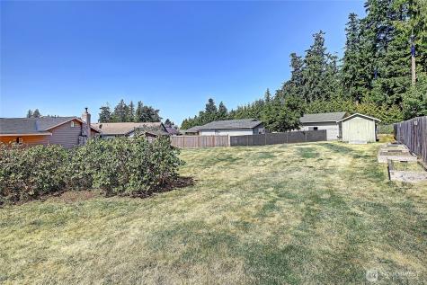 740 Commodore Lane Camano Island WA 98282