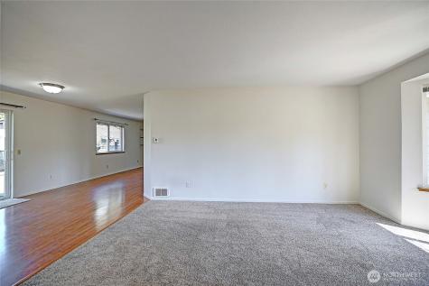 740 Commodore Lane Camano Island WA 98282