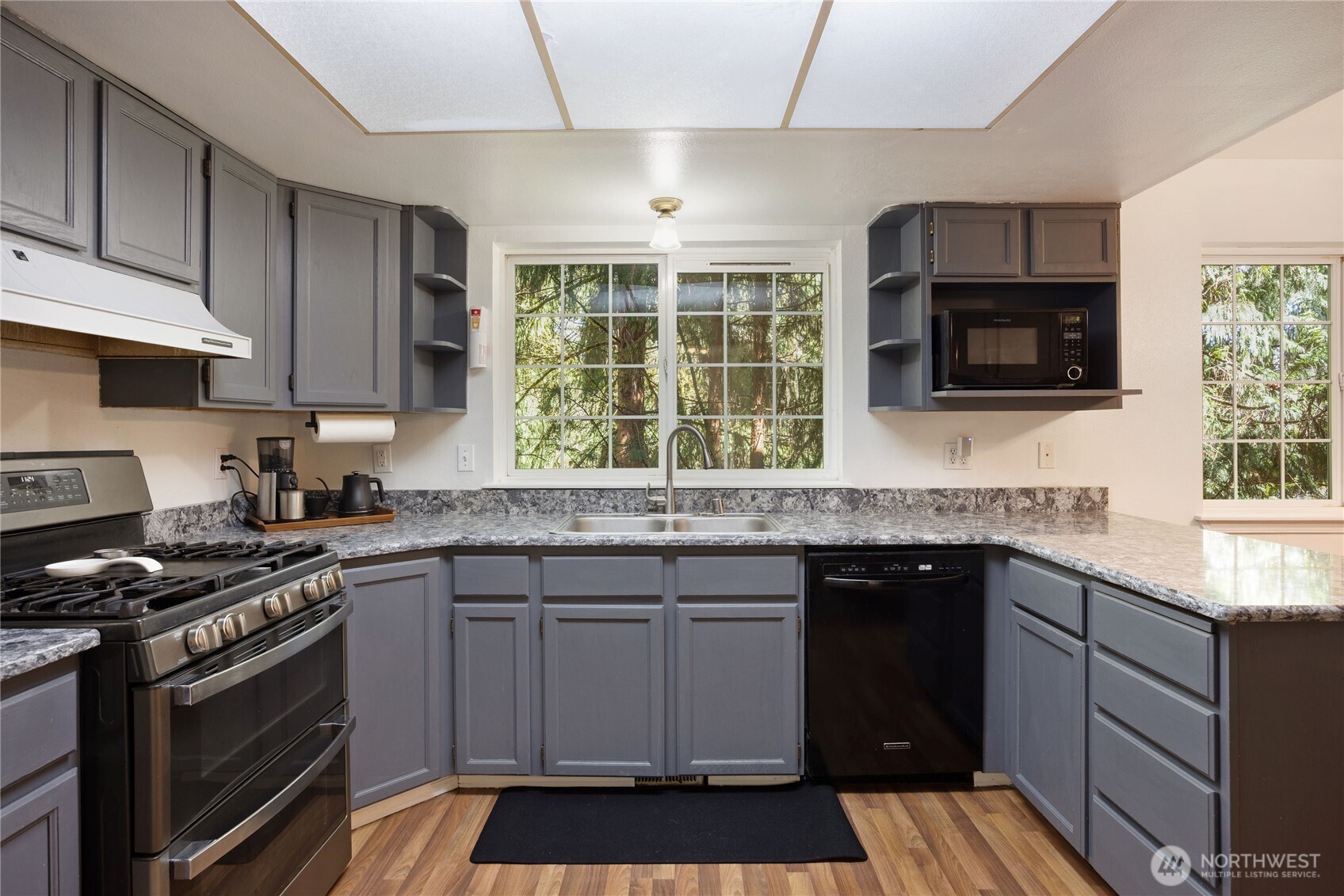 2275 Northlake Way NW Bremerton WA 98312