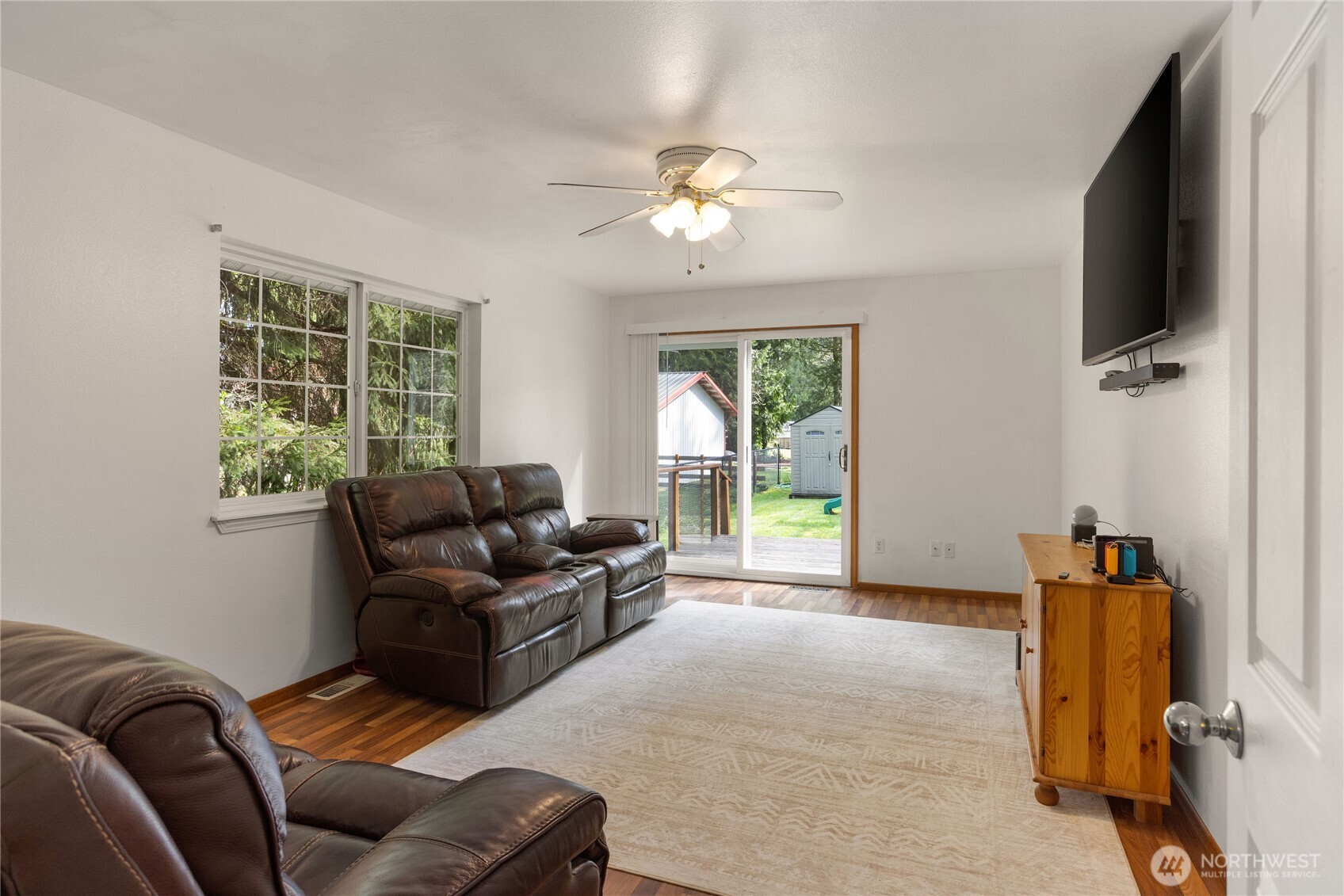 2275 Northlake Way NW Bremerton WA 98312