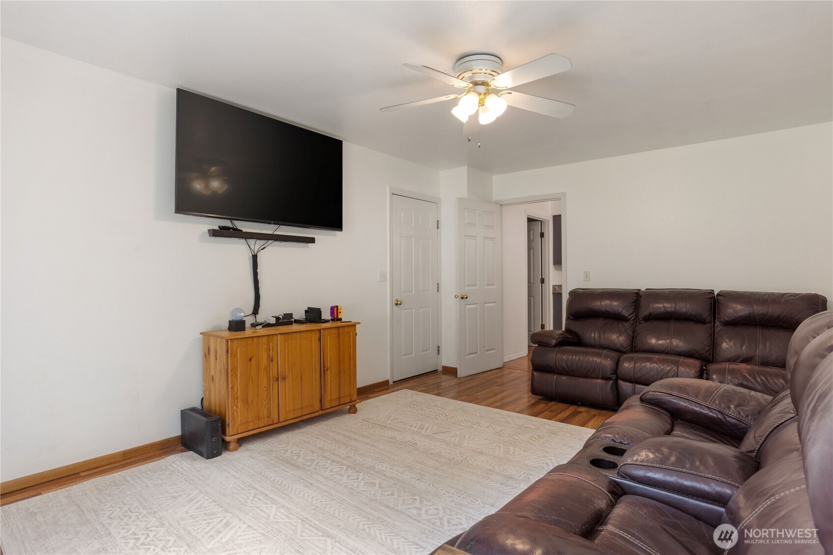 2275 Northlake Way NW Bremerton WA 98312