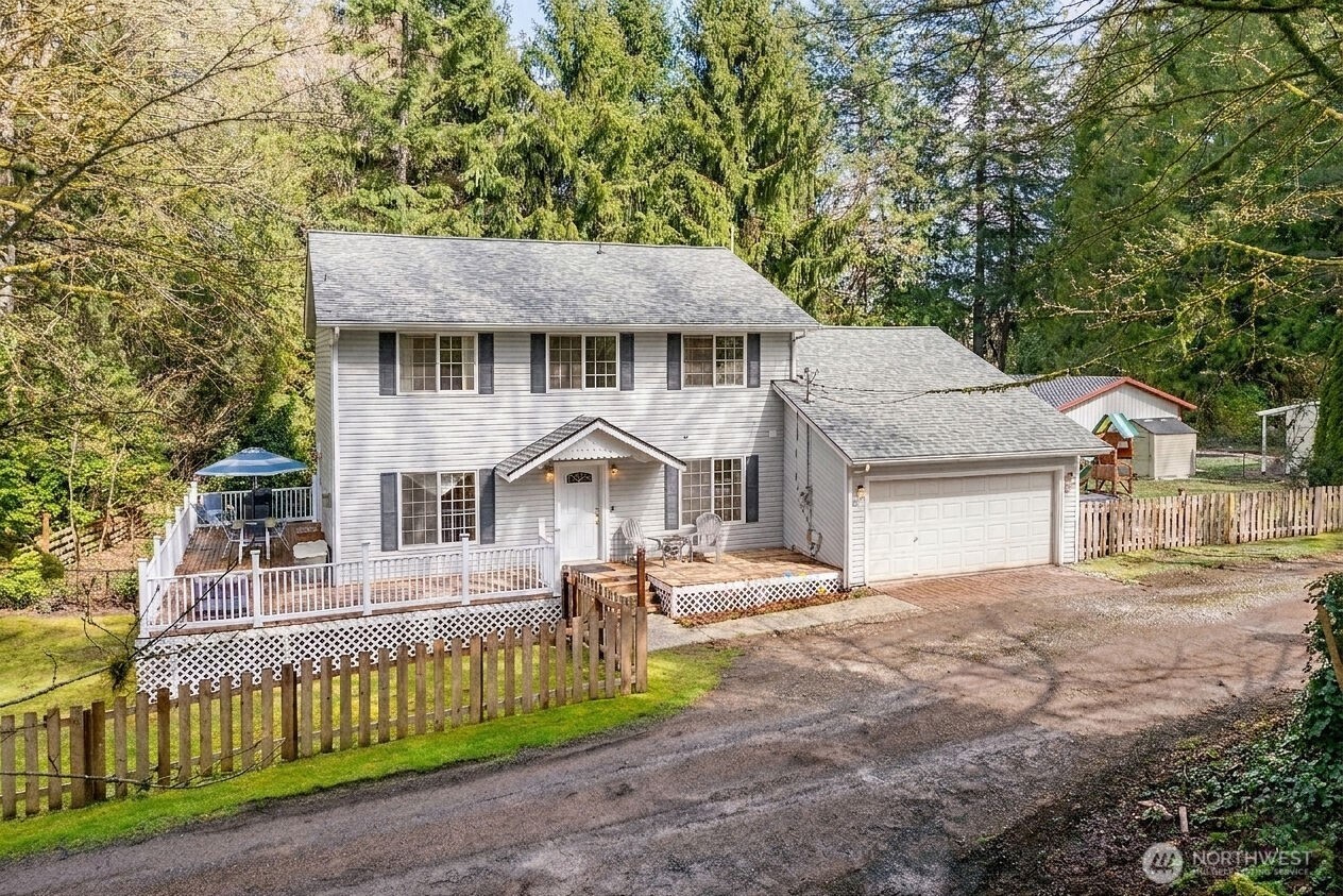 2275 Northlake Way NW Bremerton WA 98312