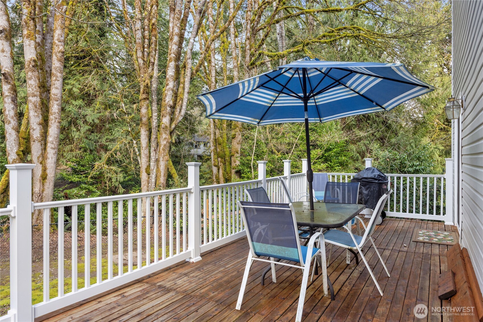 2275 Northlake Way NW Bremerton WA 98312