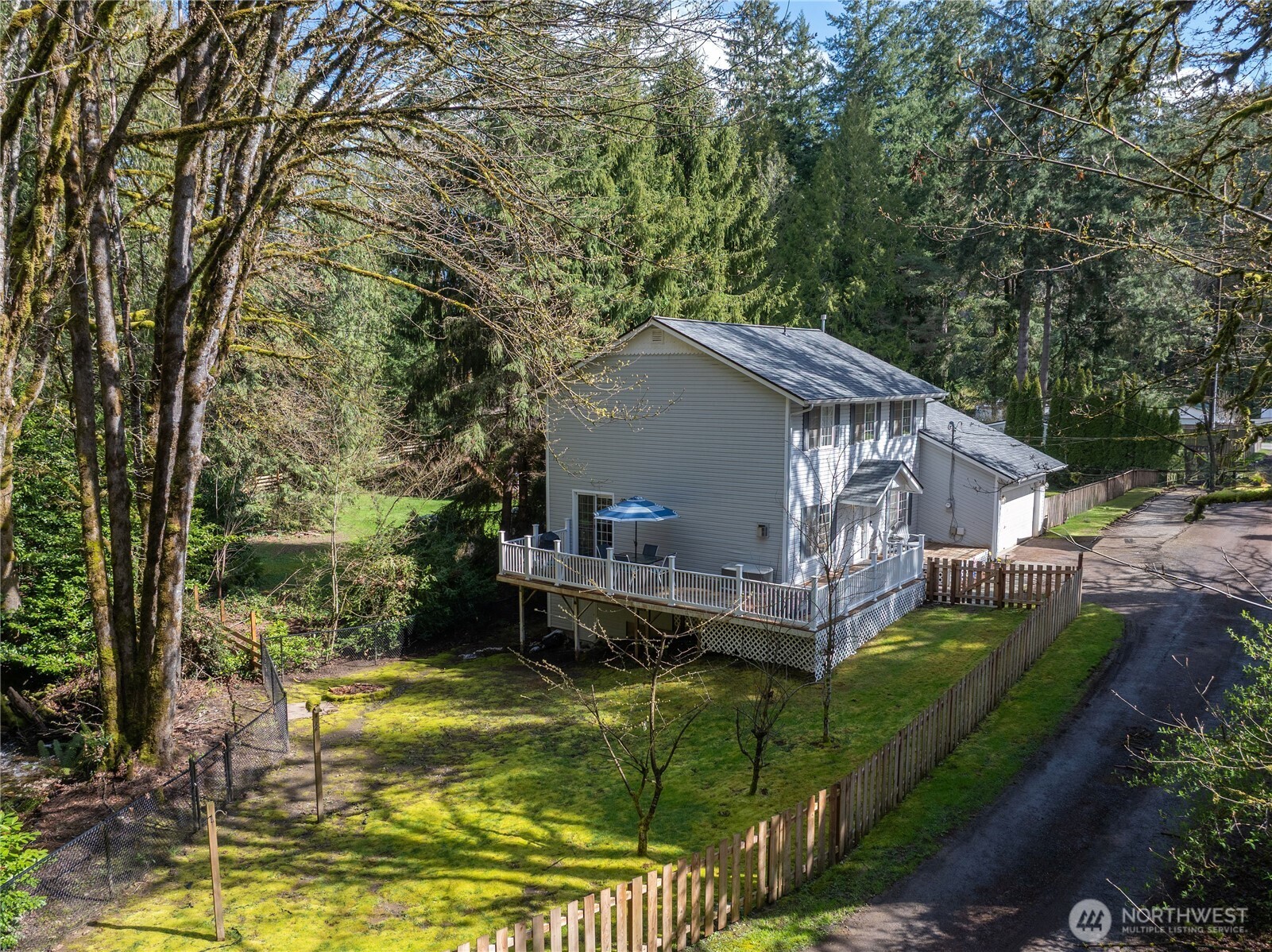 2275 Northlake Way NW Bremerton WA 98312