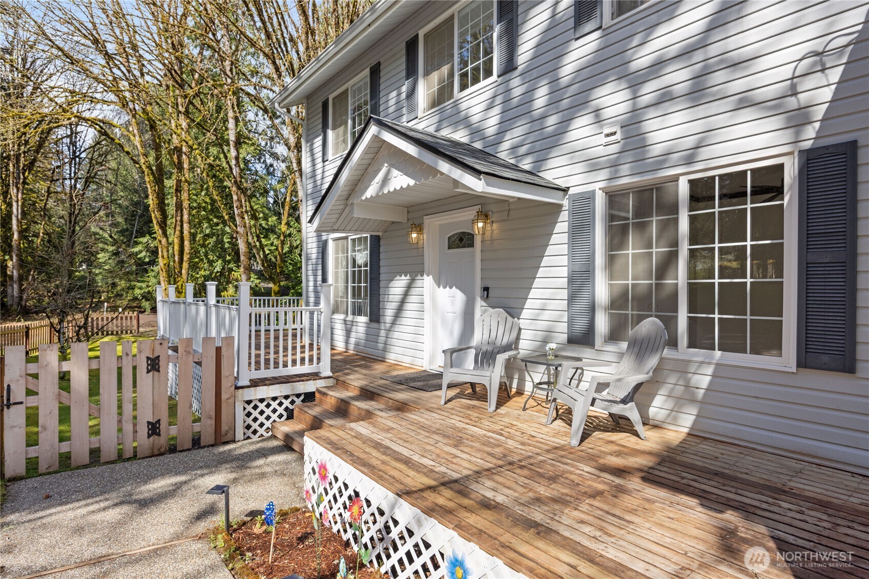 2275 Northlake Way NW Bremerton WA 98312