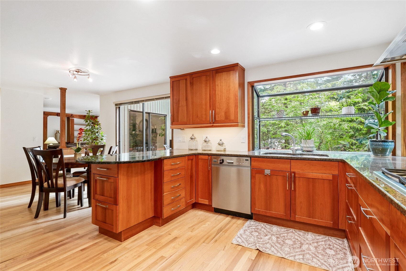 3903 142nd Place NE Bellevue WA 98007