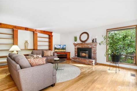 3903 142nd Place NE Bellevue WA 98007