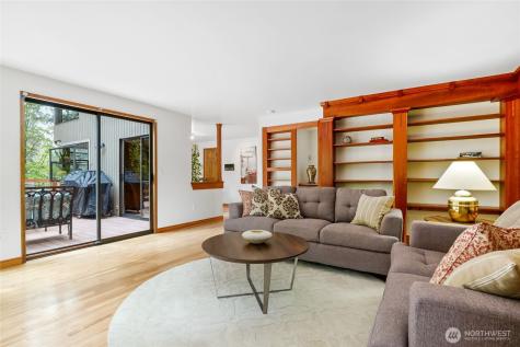 3903 142nd Place NE Bellevue WA 98007