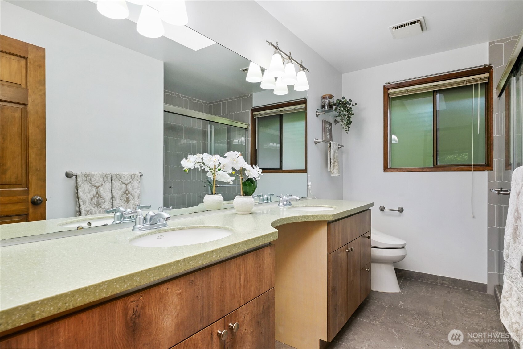 3903 142nd Place NE Bellevue WA 98007