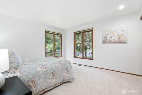 3903 142nd Place NE Bellevue WA 98007