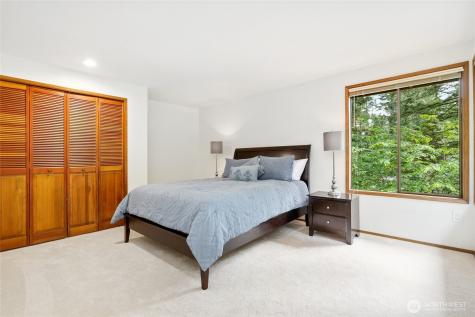 3903 142nd Place NE Bellevue WA 98007