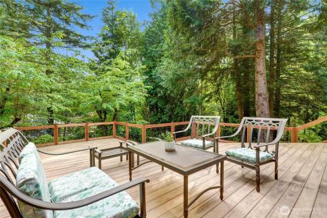 3903 142nd Place NE Bellevue WA 98007