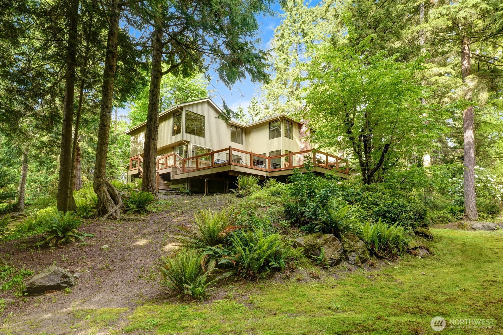 3903 142nd Place NE Bellevue WA 98007