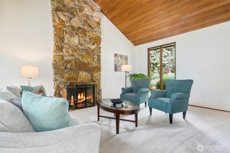 3903 142nd Place NE Bellevue WA 98007