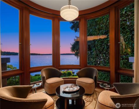 415 Shoreland Drive SE Bellevue WA 98004