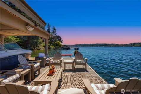 415 Shoreland Drive SE Bellevue WA 98004