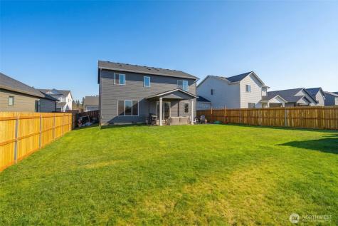 605 Cardinal Avenue Winlock WA 98596