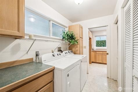 2531 NE 204th Street Shoreline WA 98155