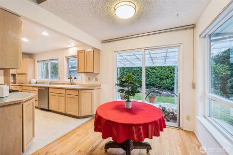 2531 NE 204th Street Shoreline WA 98155
