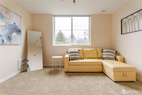725 17th Avenue Seattle WA 98122