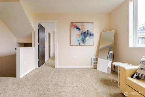 725 17th Avenue Seattle WA 98122