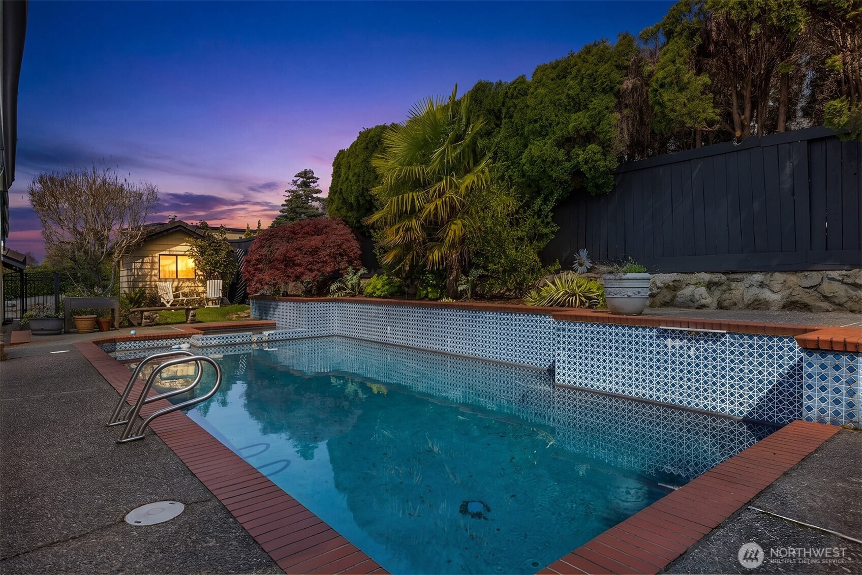 8201 SE 67th Street Mercer Island WA 98040