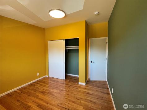 12456 SE 27th Street Bellevue WA 98005