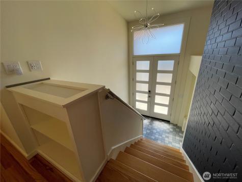 12456 SE 27th Street Bellevue WA 98005