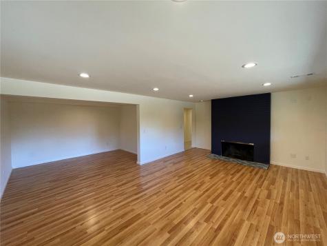 12456 SE 27th Street Bellevue WA 98005
