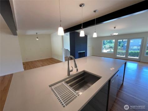 12456 SE 27th Street Bellevue WA 98005