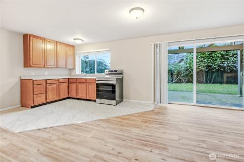 558 SW 298th Street Federal Way WA 98023