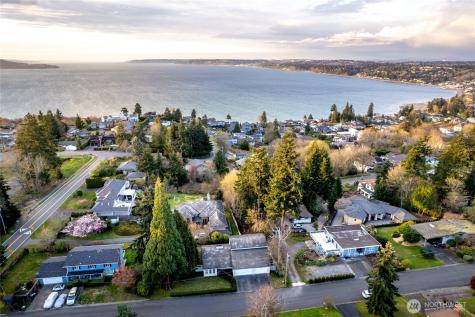 558 SW 298th Street Federal Way WA 98023