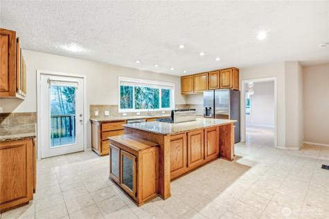 558 SW 298th Street Federal Way WA 98023