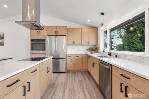 325 Melissa Street Camano Island WA 98282