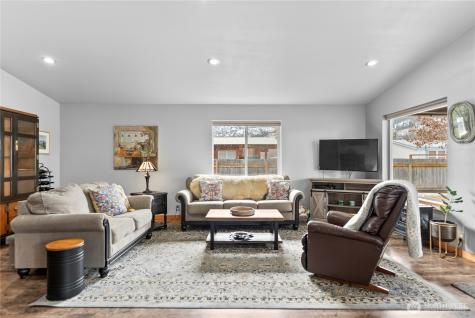 805 Marble Street Twisp WA 98856