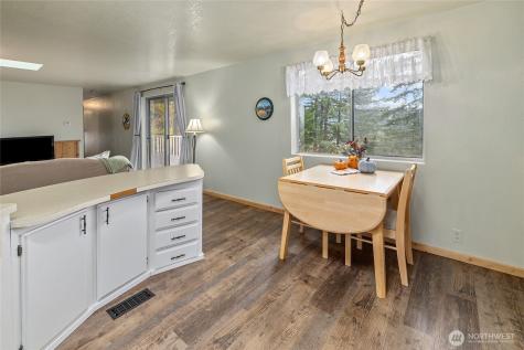 590 Oakmont Drive Cle Elum WA 98922