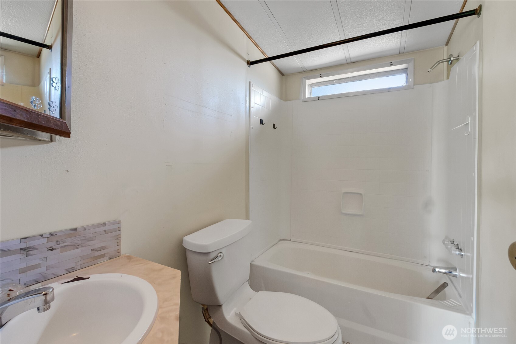 415 4th Avenue N Algona WA 98001