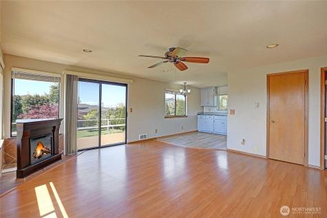 305 Melissa Street Camano Island WA 98282