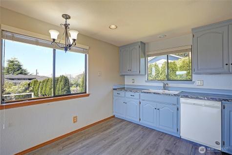305 Melissa Street Camano Island WA 98282