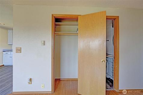 305 Melissa Street Camano Island WA 98282