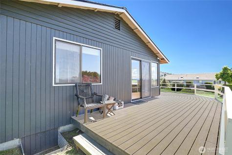 305 Melissa Street Camano Island WA 98282