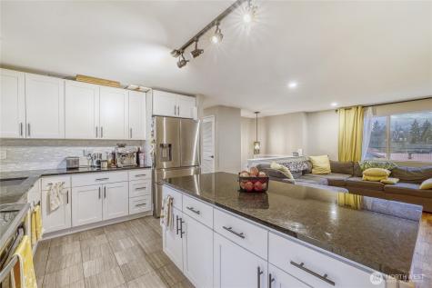 18517 44th Avenue W Lynnwood WA 98037